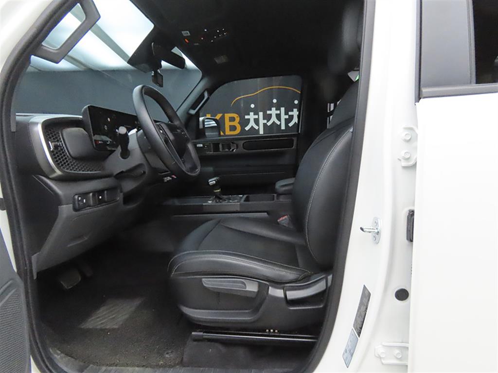 KIA Tasman - Vista 5