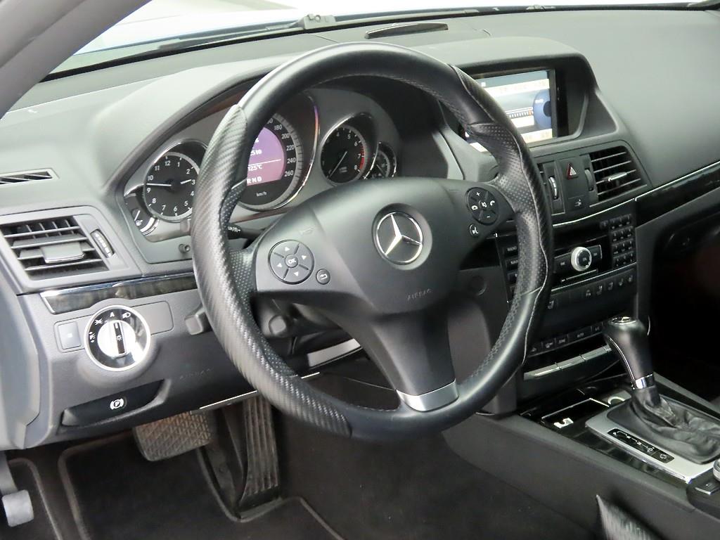 Mercedes Benz E class - Vista 7