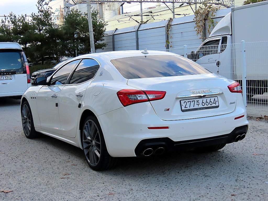 Maserati Ghibli - Vista 3