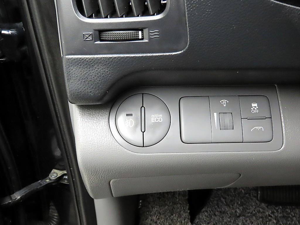 HYUNDAI Starex - Vista 11