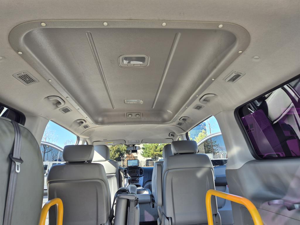 HYUNDAI Starex 2018 Gris - Importación desde Corea - HF Imports Iquique - Foto 15