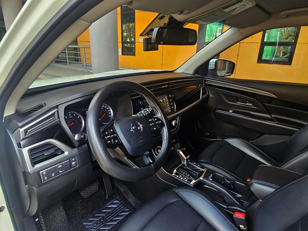 Ssangyong Korando - Vista 7