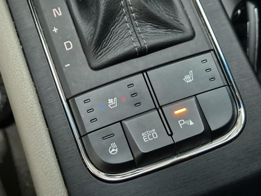 KIA Carnival 2016 Plateado - Importación desde Corea - HF Imports Iquique - Foto 17