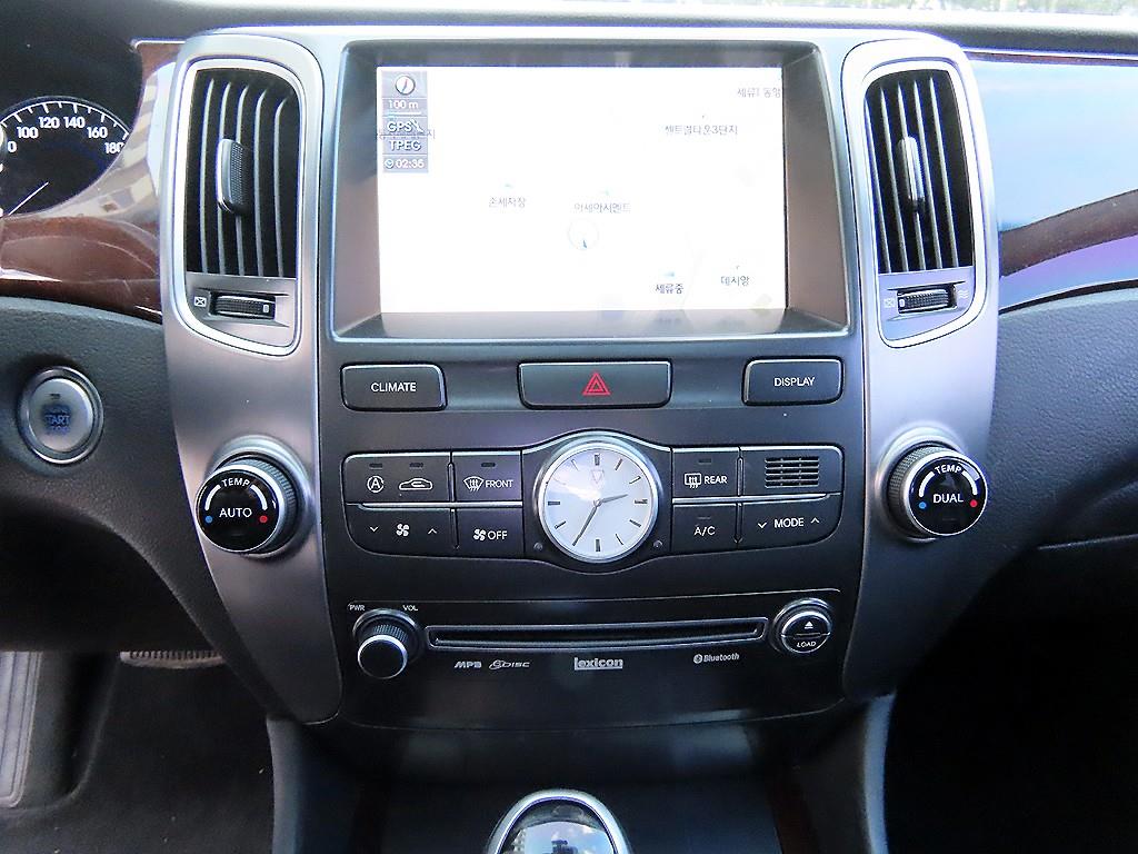 HYUNDAI Equus 2012 Negro - Importación desde Corea - HF Imports Iquique - Foto 13