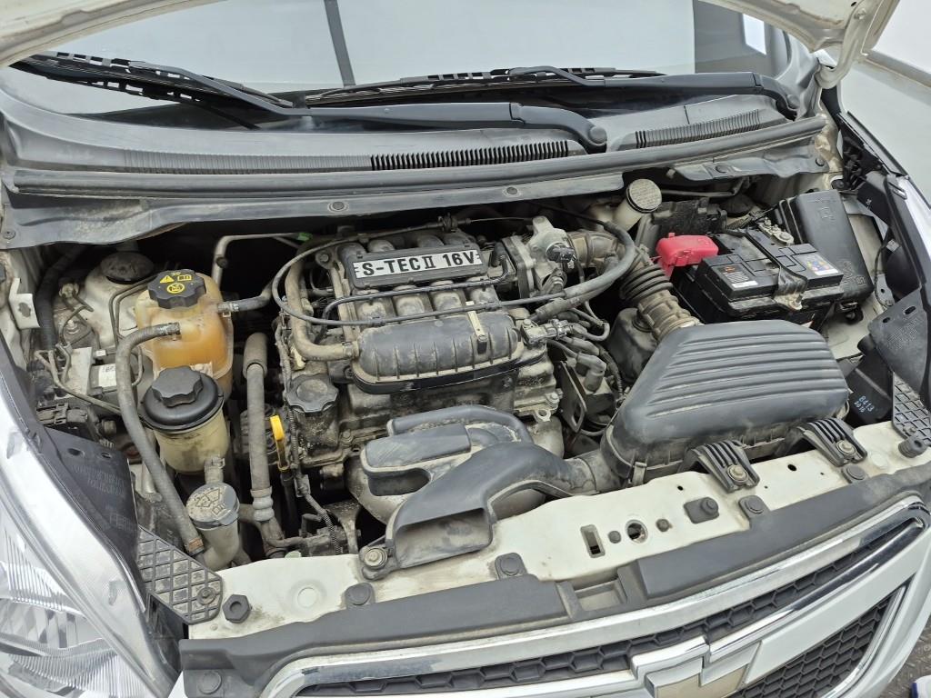 Chevrolet Spark - Vista 6