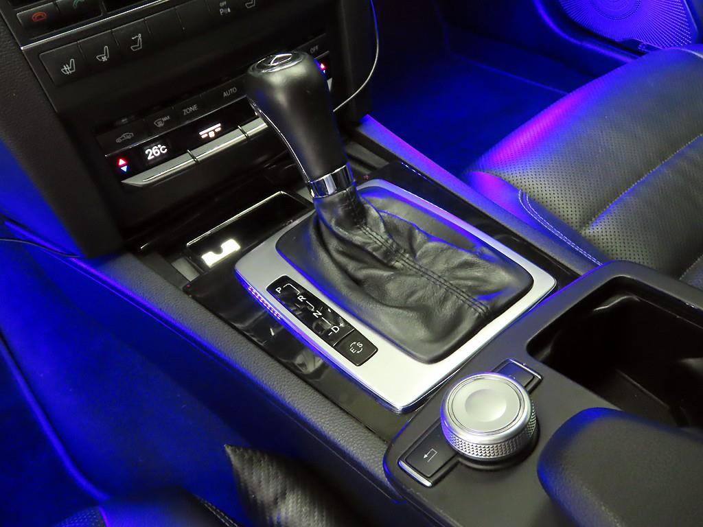 Mercedes Benz E class - Vista 11