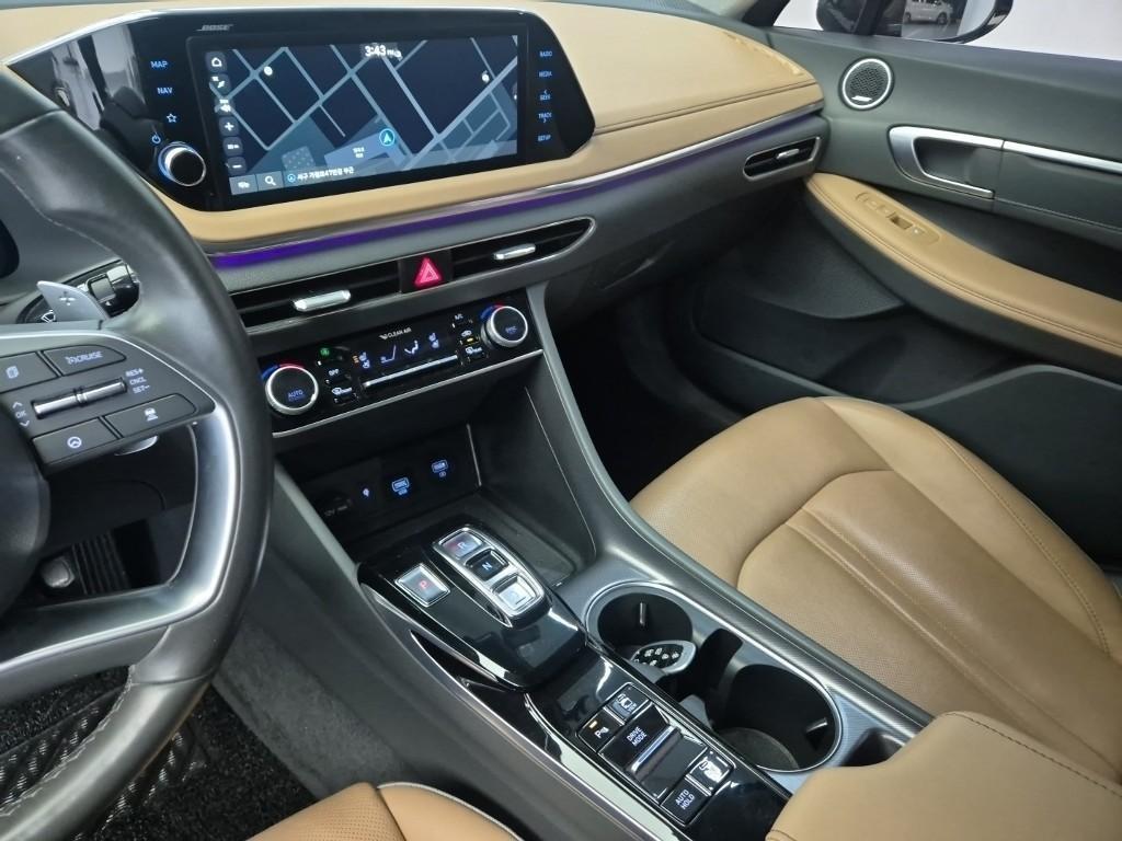 HYUNDAI Sonata - Vista 10