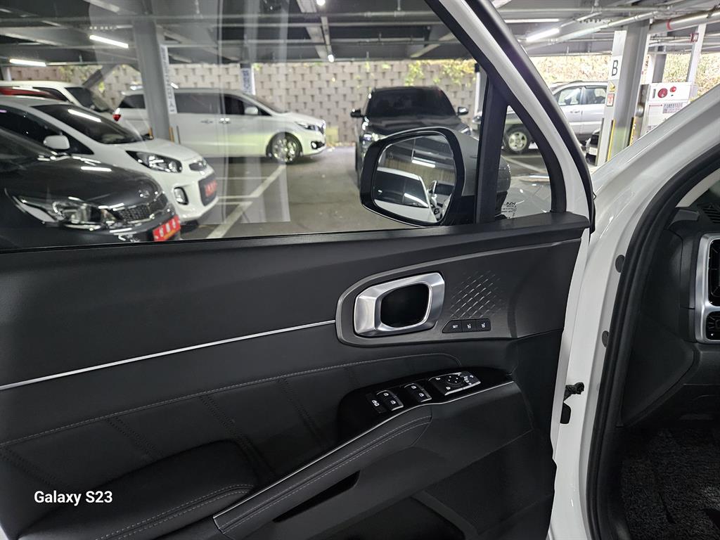 KIA Sorento 2023 the color of pearl - Importación desde Corea - HF Imports Iquique - Foto 19