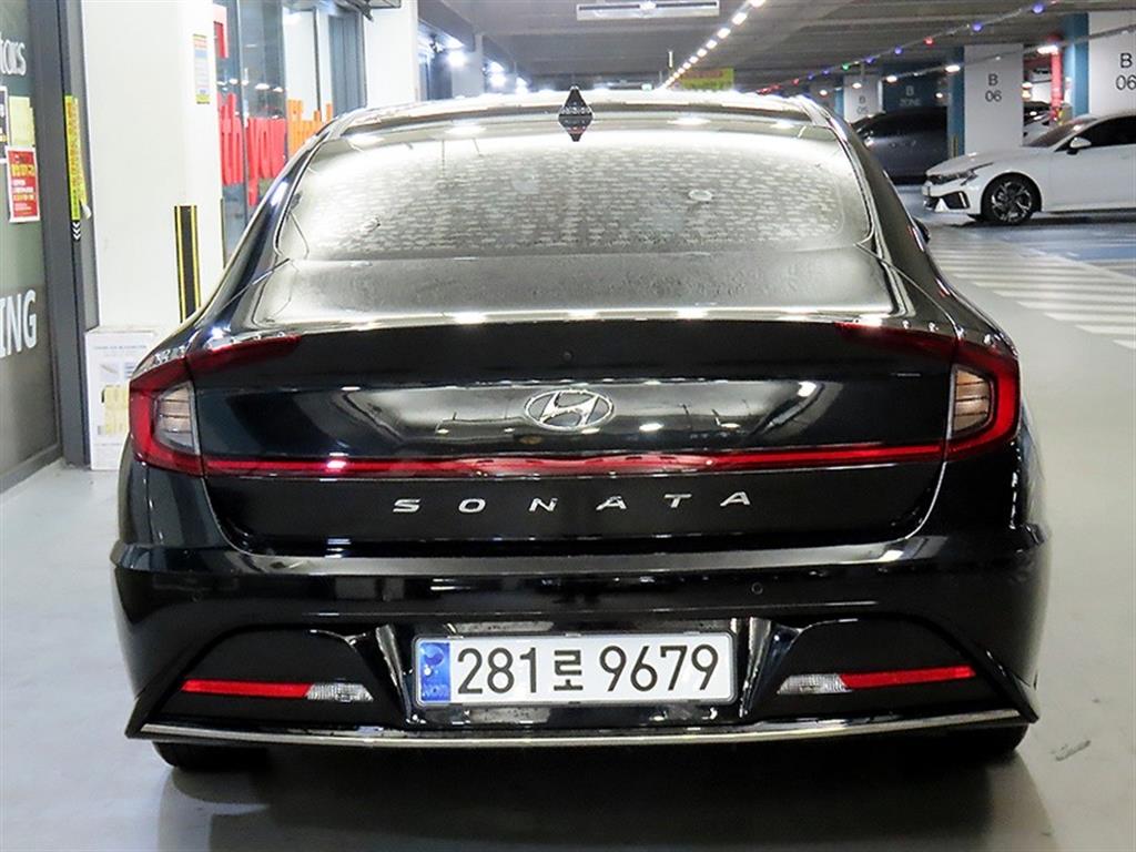 HYUNDAI Sonata - Vista 5