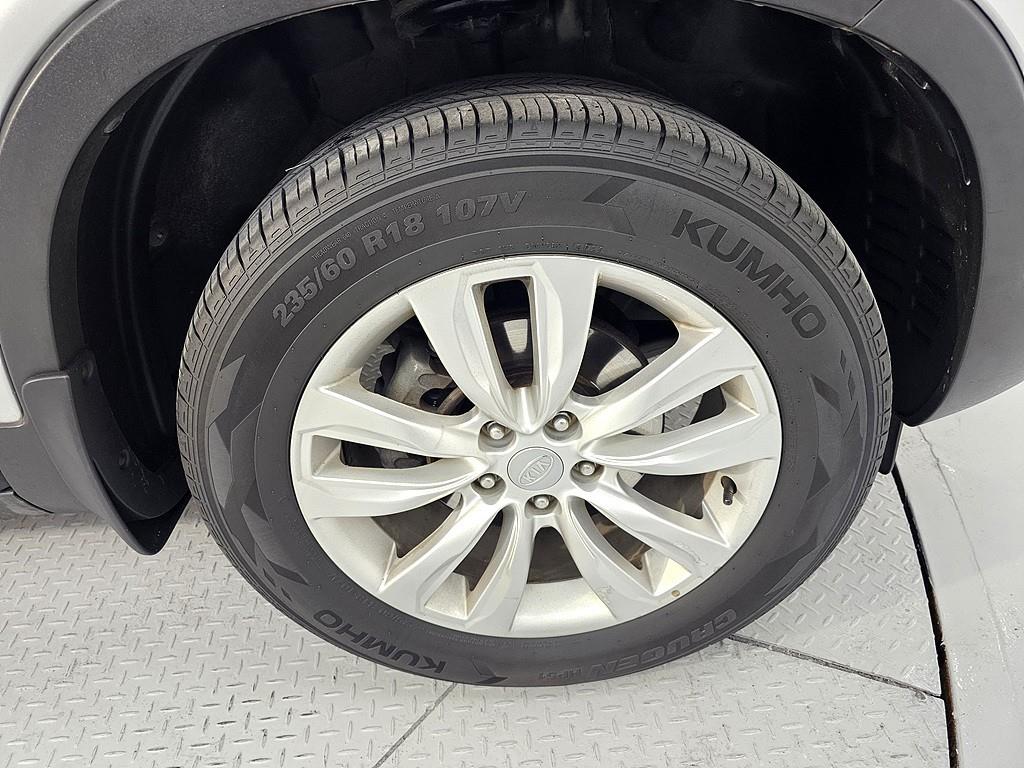 KIA Sorento 2010 Plateado - Importación desde Corea - HF Imports Iquique - Foto 20