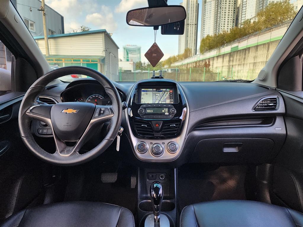 Chevrolet Spark - Vista 5