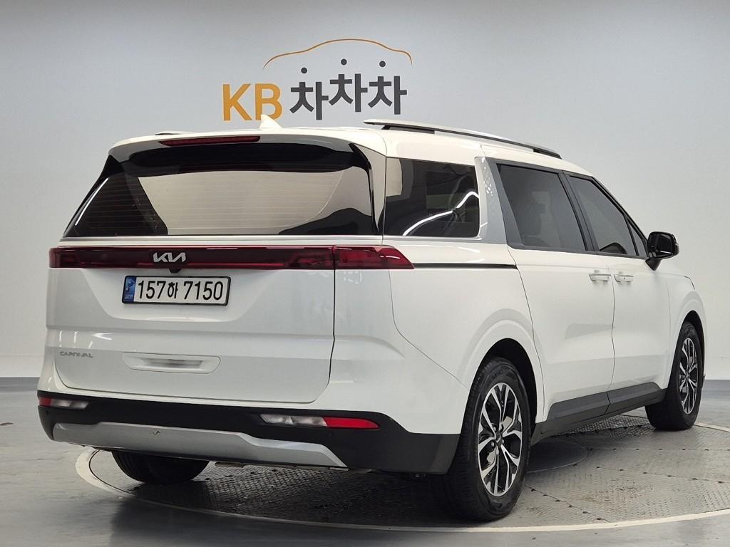 KIA Carnival - Vista 6