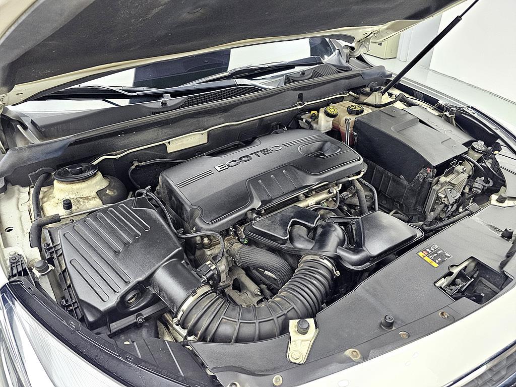 Chevrolet Malibu - Vista 6