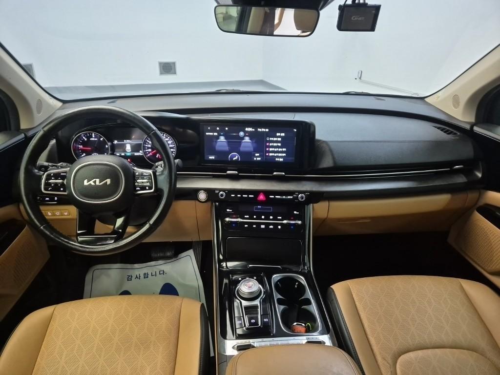 KIA Carnival - Vista 7