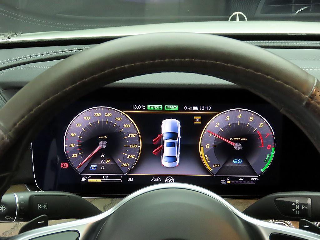 Mercedes Benz E class - Vista 5