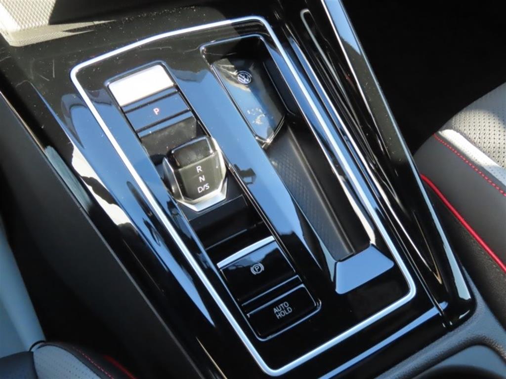 Volkswagen Golf - Vista 11