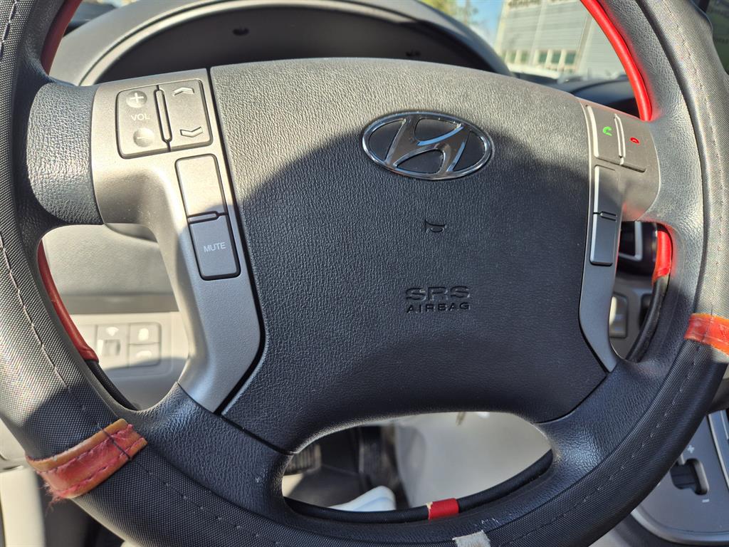 HYUNDAI Starex 2018 Gris - Importación desde Corea - HF Imports Iquique - Foto 14