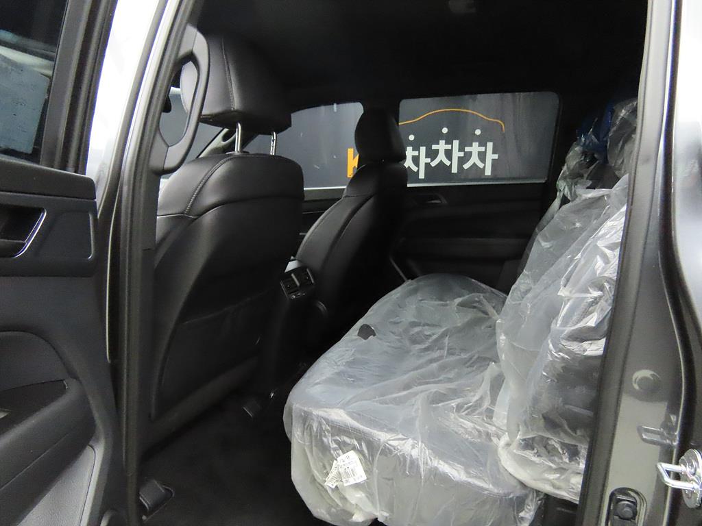 Ssangyong Rexton - Vista 6