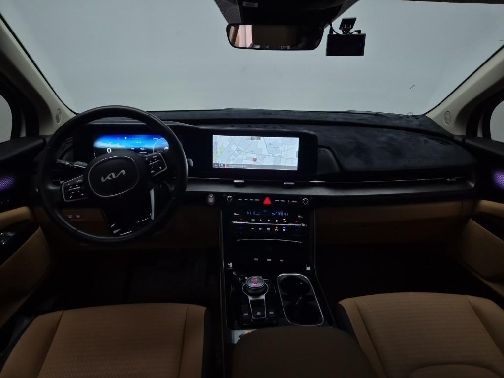 KIA Carnival - Vista 7