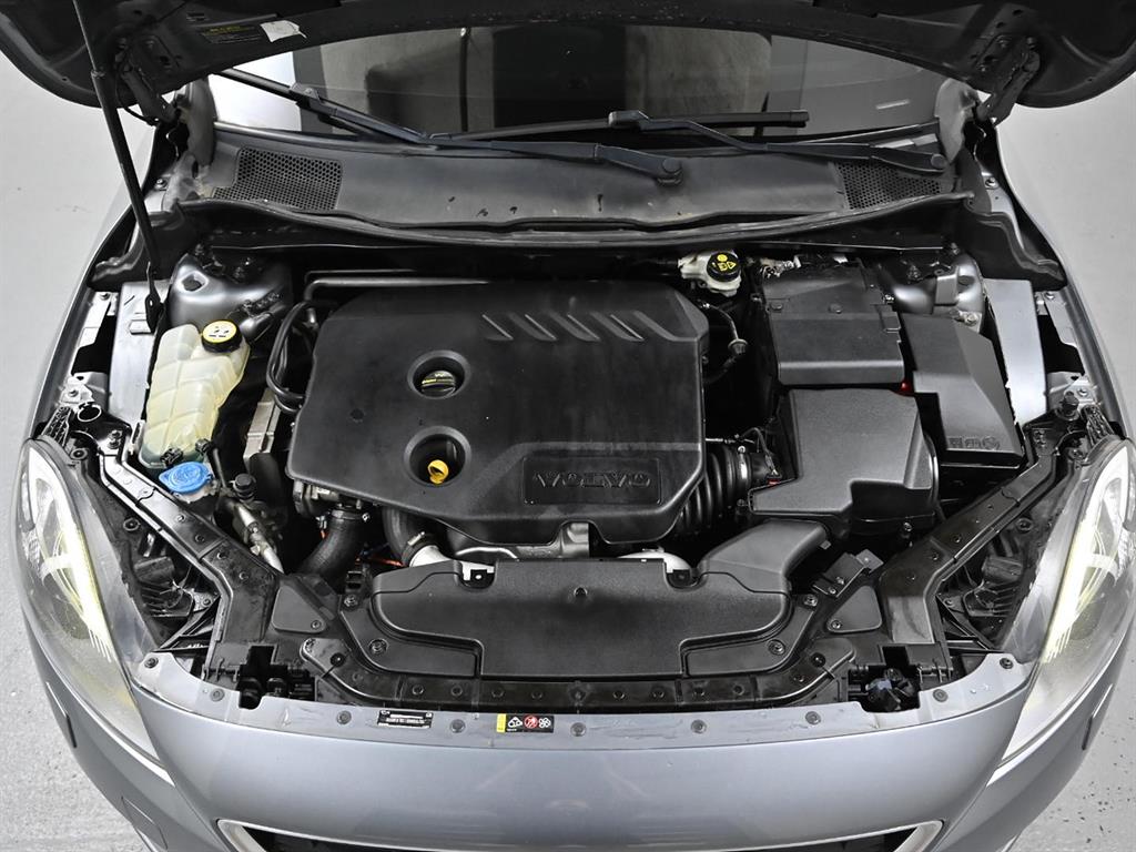 Volvo V40 2015 Azul - Importación desde Corea - HF Imports Iquique - Foto 19