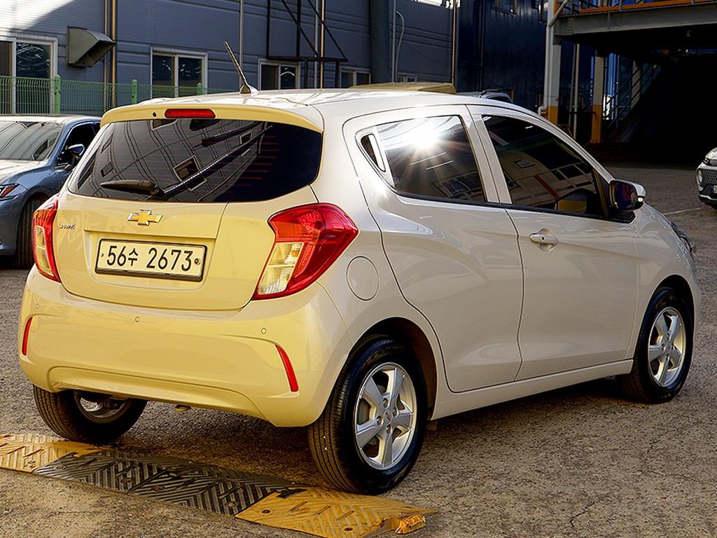 Chevrolet Spark - Vista 7