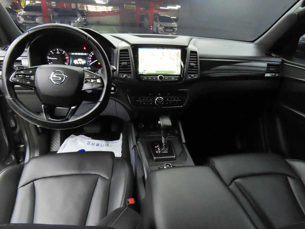 Ssangyong Rexton - Vista 7