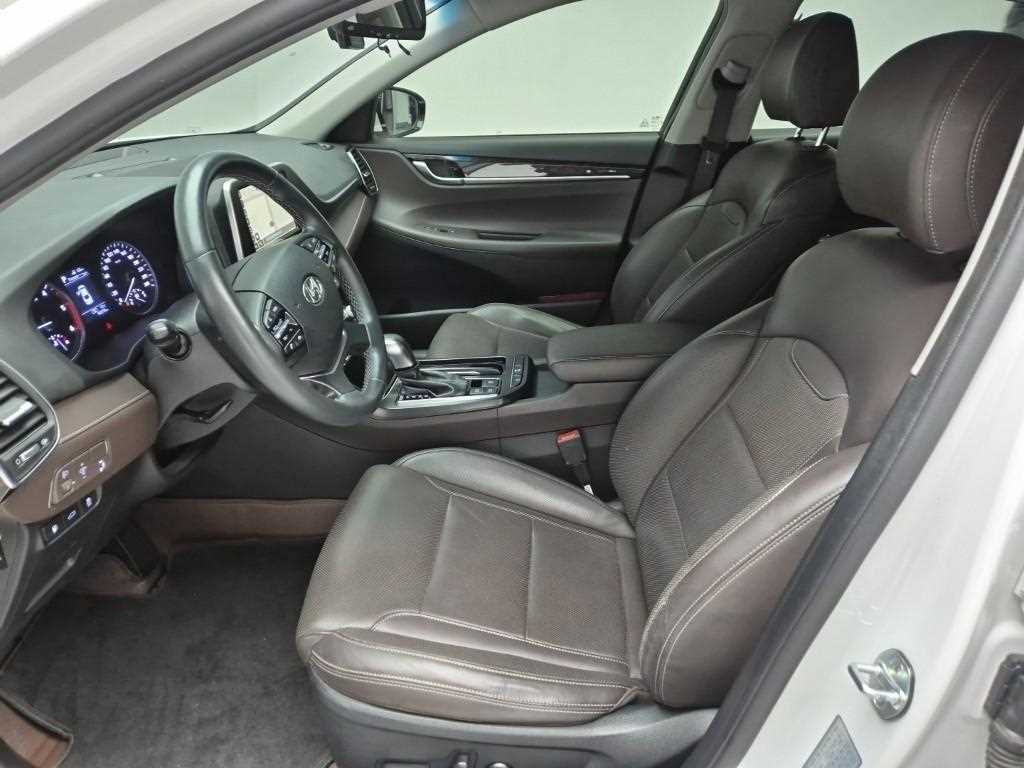 HYUNDAI Grandeur - Vista 11