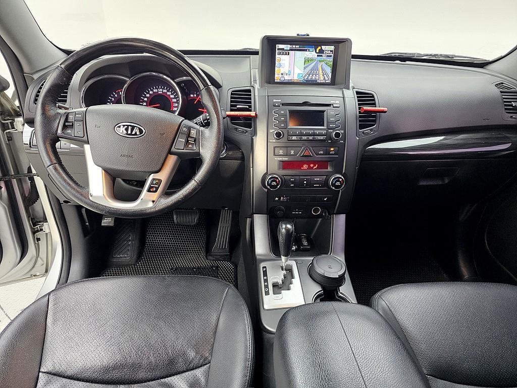 KIA Sorento - Vista 5