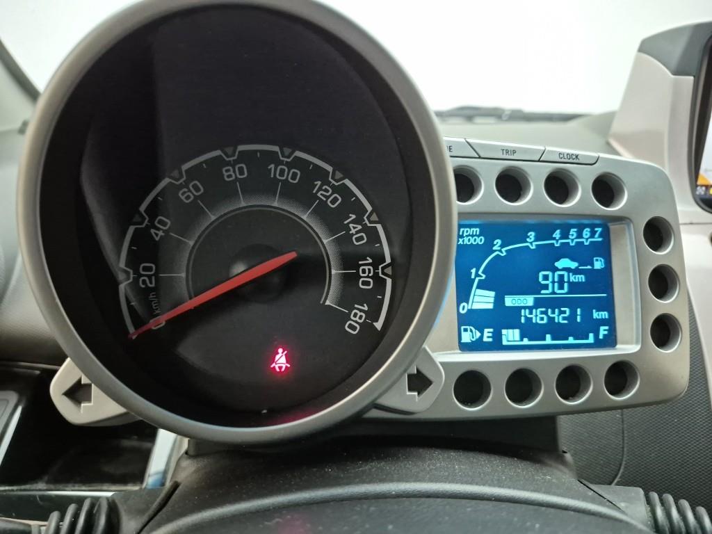 Chevrolet Spark - Vista 7