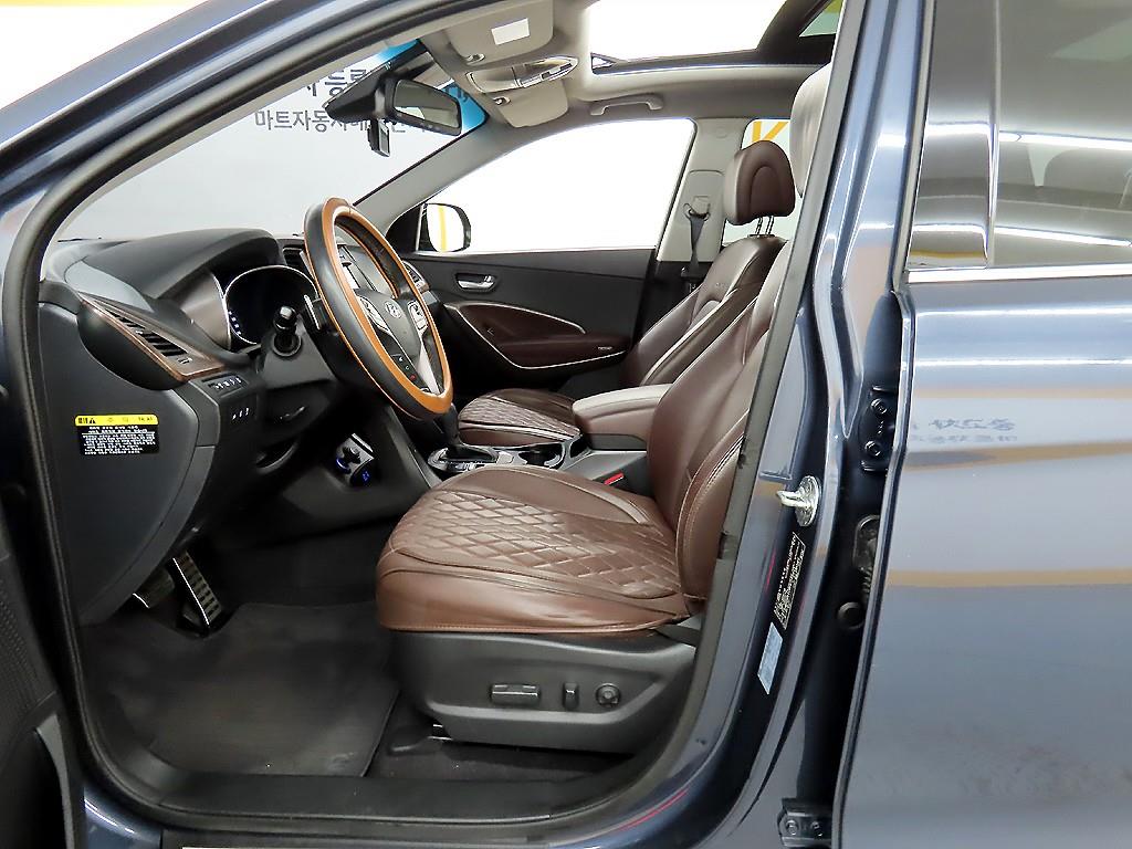 HYUNDAI Santa Fe - Vista 5