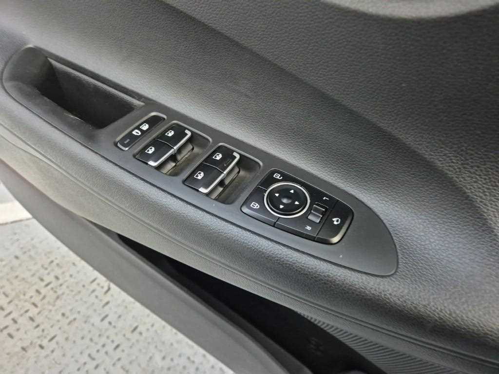 HYUNDAI Grandeur 2020 Blanco - Importación desde Corea - HF Imports Iquique - Foto 18