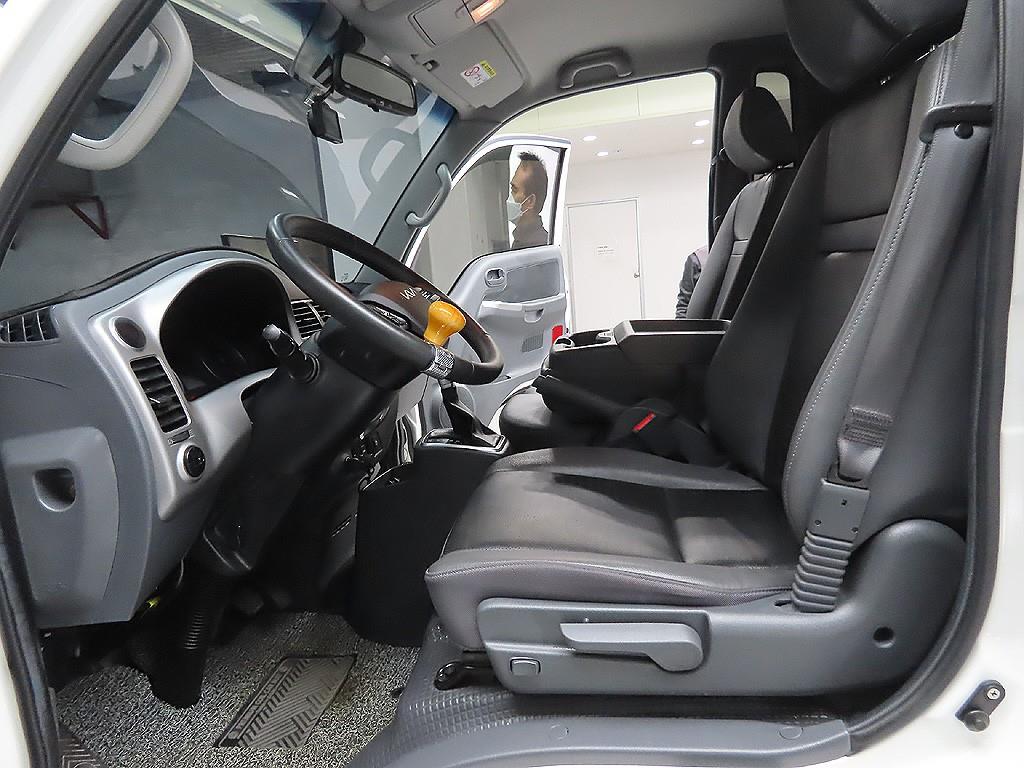 Small Truck Top_Powergate 2024 Blanco - Importación desde Corea - HF Imports Iquique - Foto 10