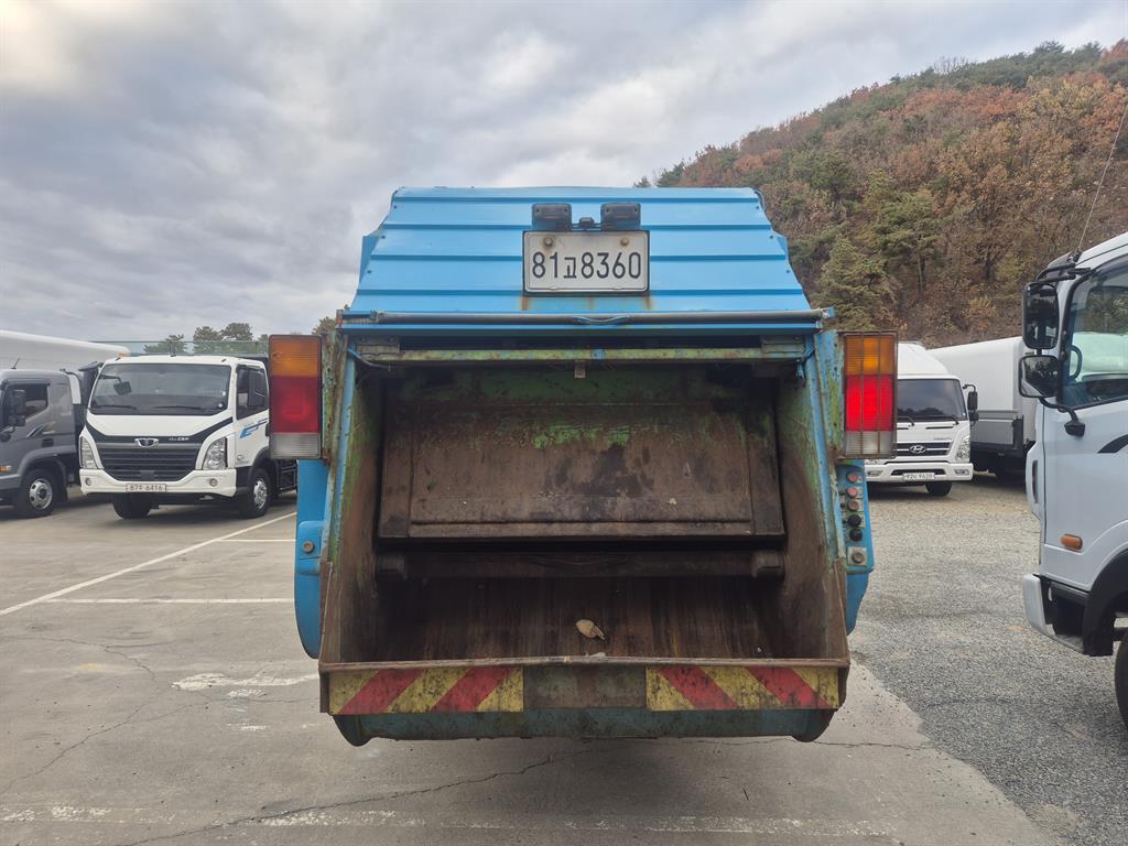 medium and large cargo apChoukJingae - Vista 8