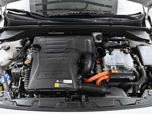 HYUNDAI Ioniq - Vista 8