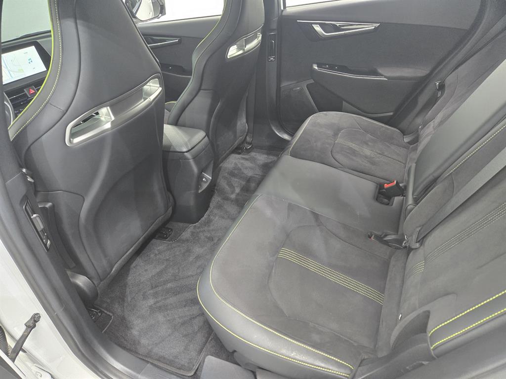 KIA EV6 2023 Blanco - Importación desde Corea - HF Imports Iquique - Foto 15