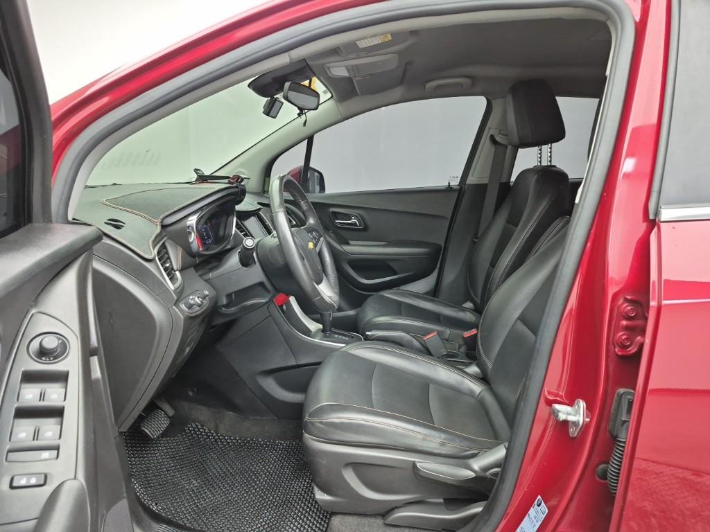Chevrolet Trax - Vista 11