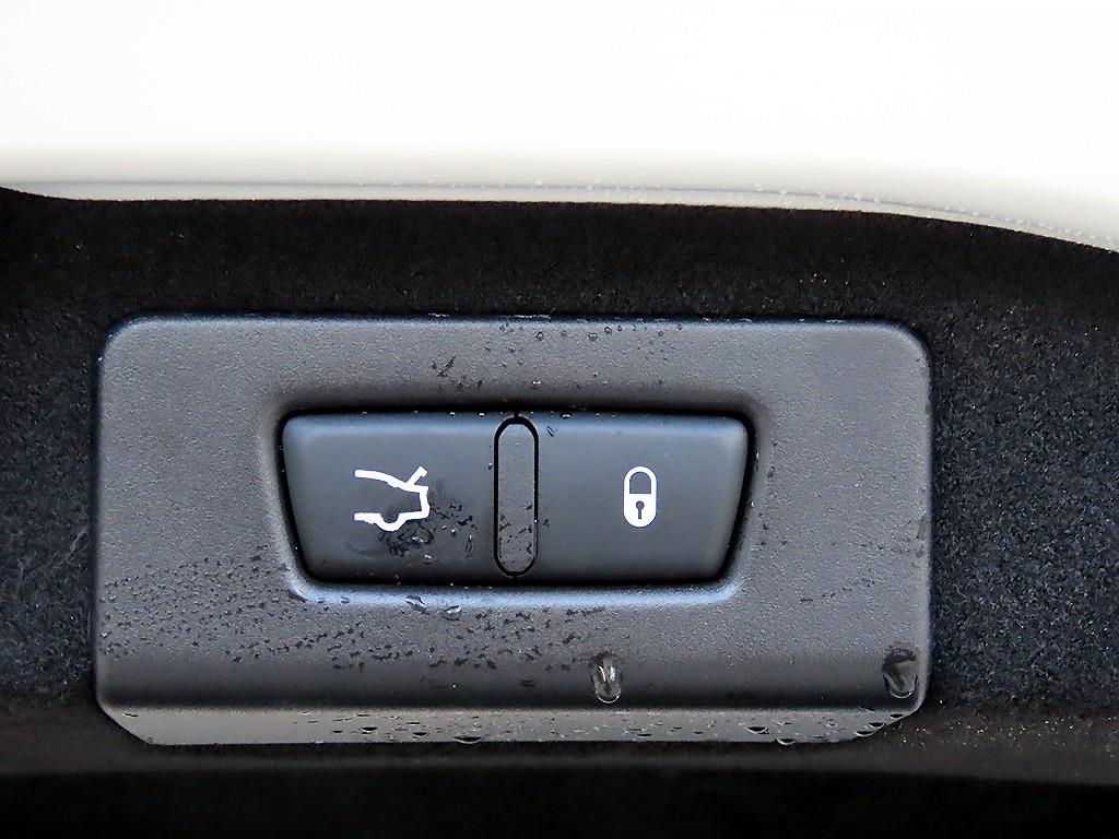 Maserati Ghibli 2018 Blanco - Importación desde Corea - HF Imports Iquique - Foto 17