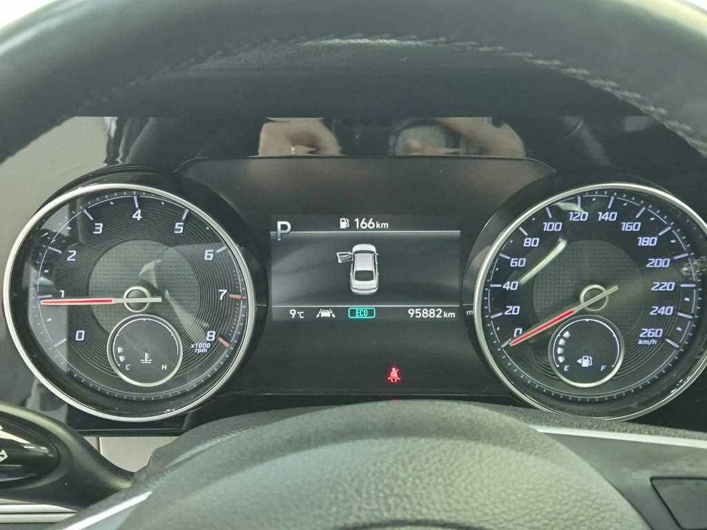 HYUNDAI Grandeur - Vista 6