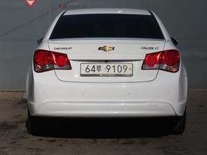 Chevrolet Cruise - Vista 8