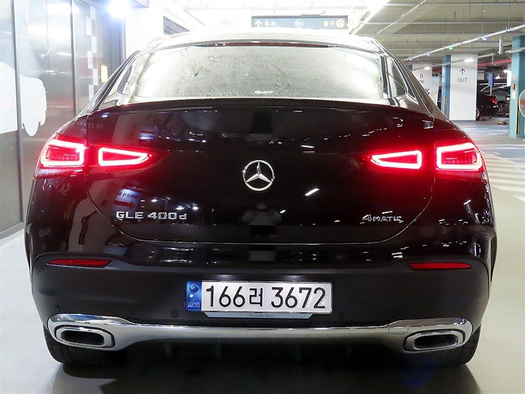 Mercedes Benz GLE Class - Vista 5