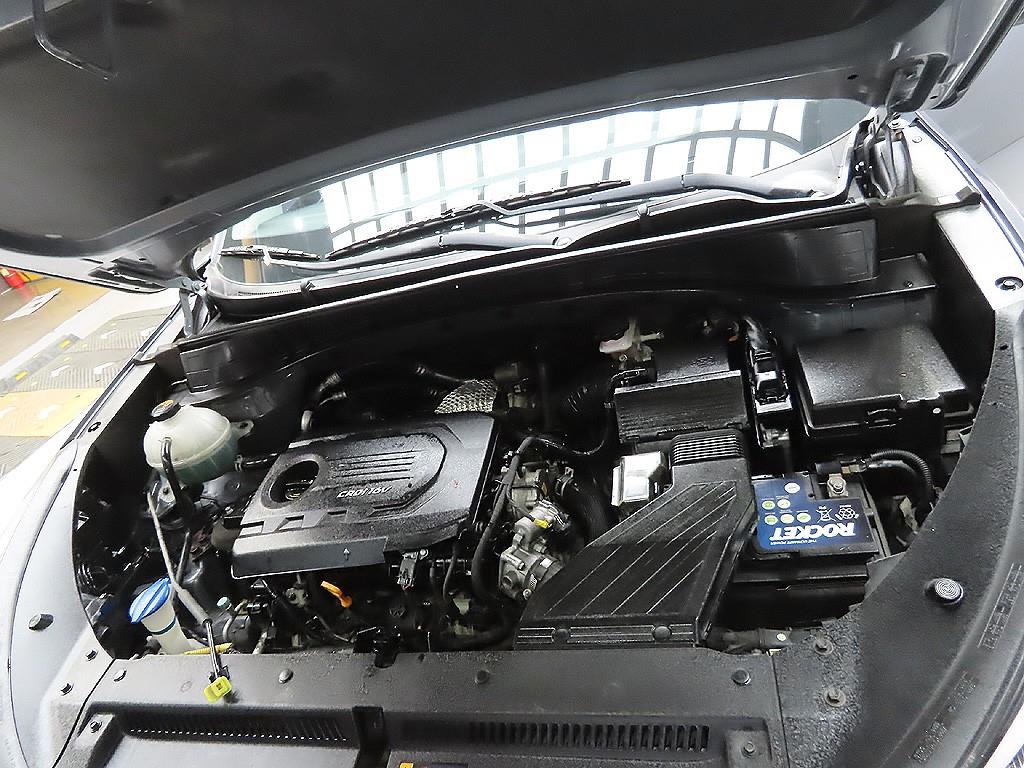HYUNDAI Tucson 2016 Gris - Importación desde Corea - HF Imports Iquique - Foto 7