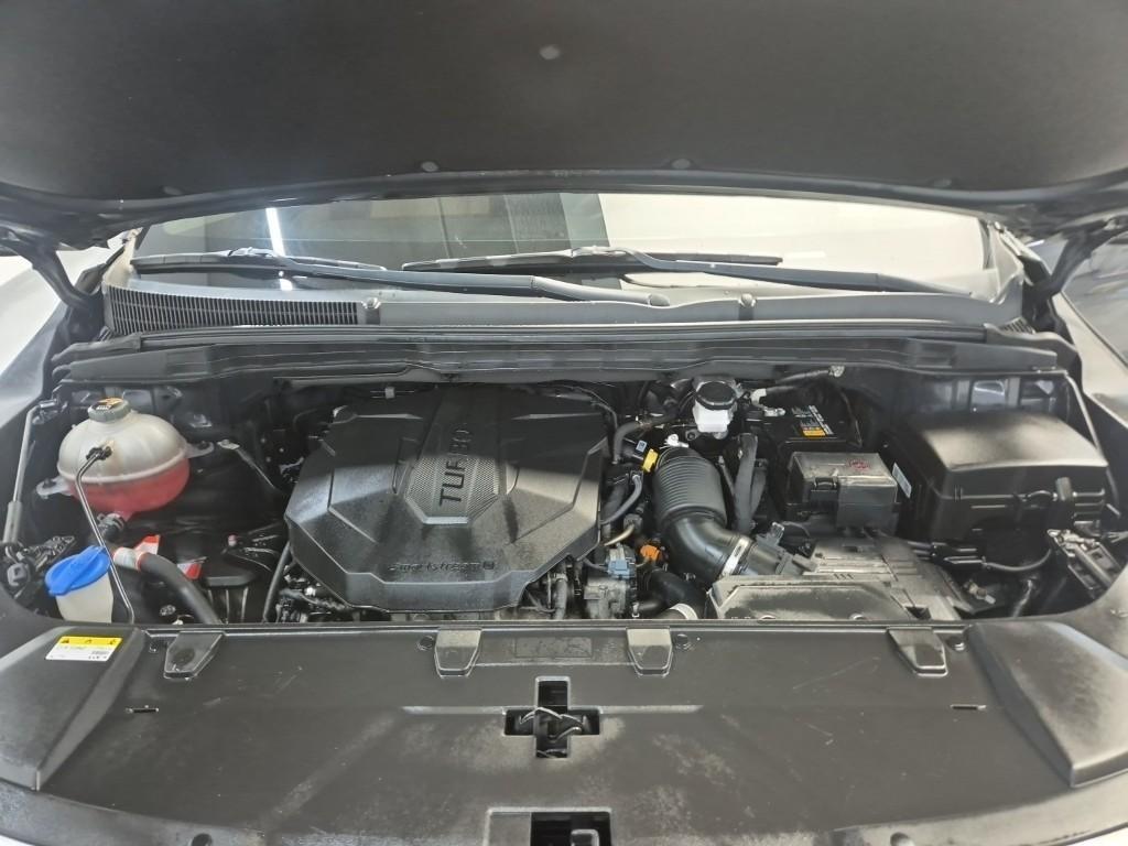 KIA Carnival - Vista 5