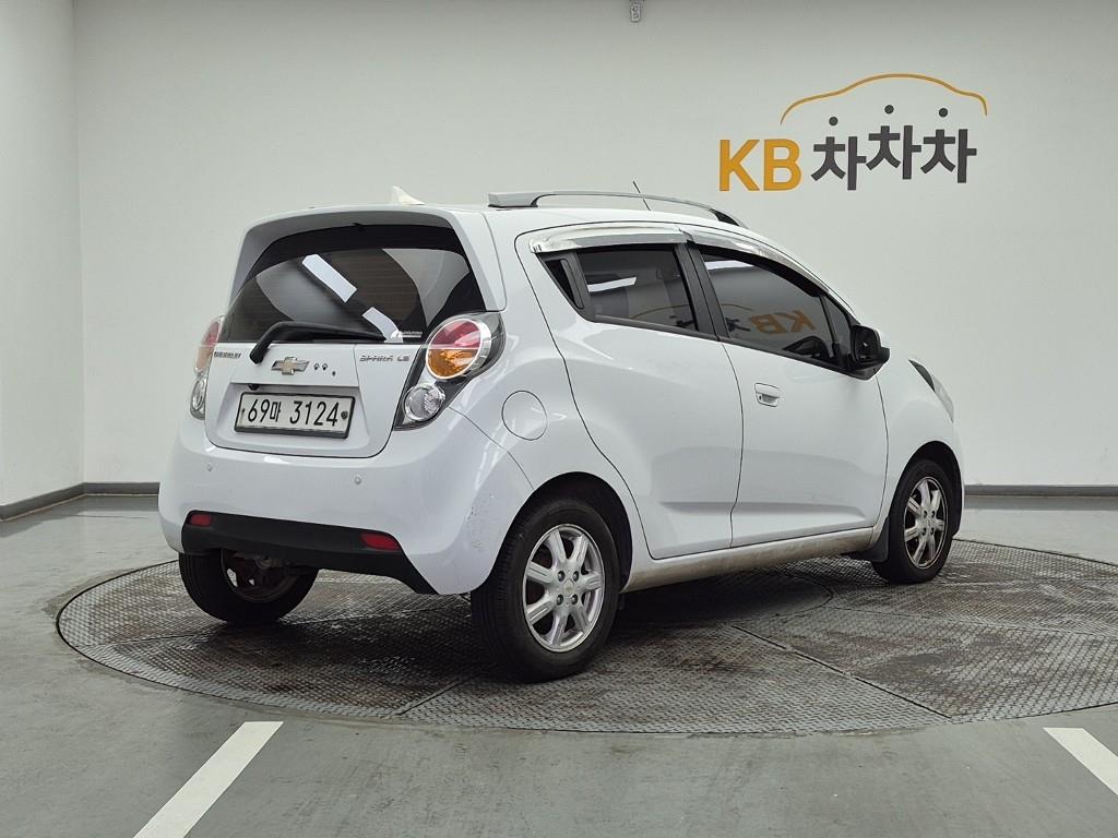 Chevrolet Spark - Vista 4