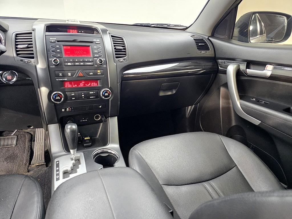 KIA Sorento - Vista 9