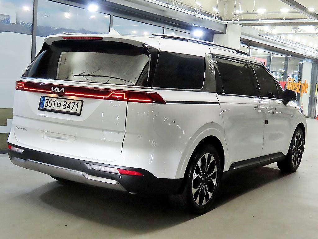 KIA Carnival - Vista 4
