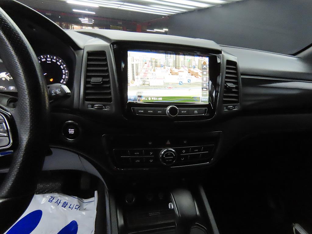 Ssangyong Rexton - Vista 10