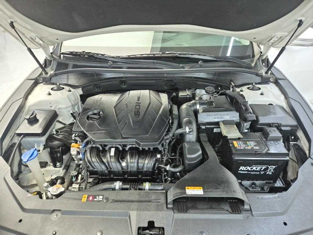 HYUNDAI Grandeur - Vista 5