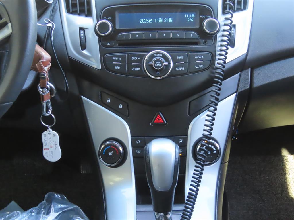 Chevrolet Cruise 2013 Blanco - Importación desde Corea - HF Imports Iquique - Foto 13