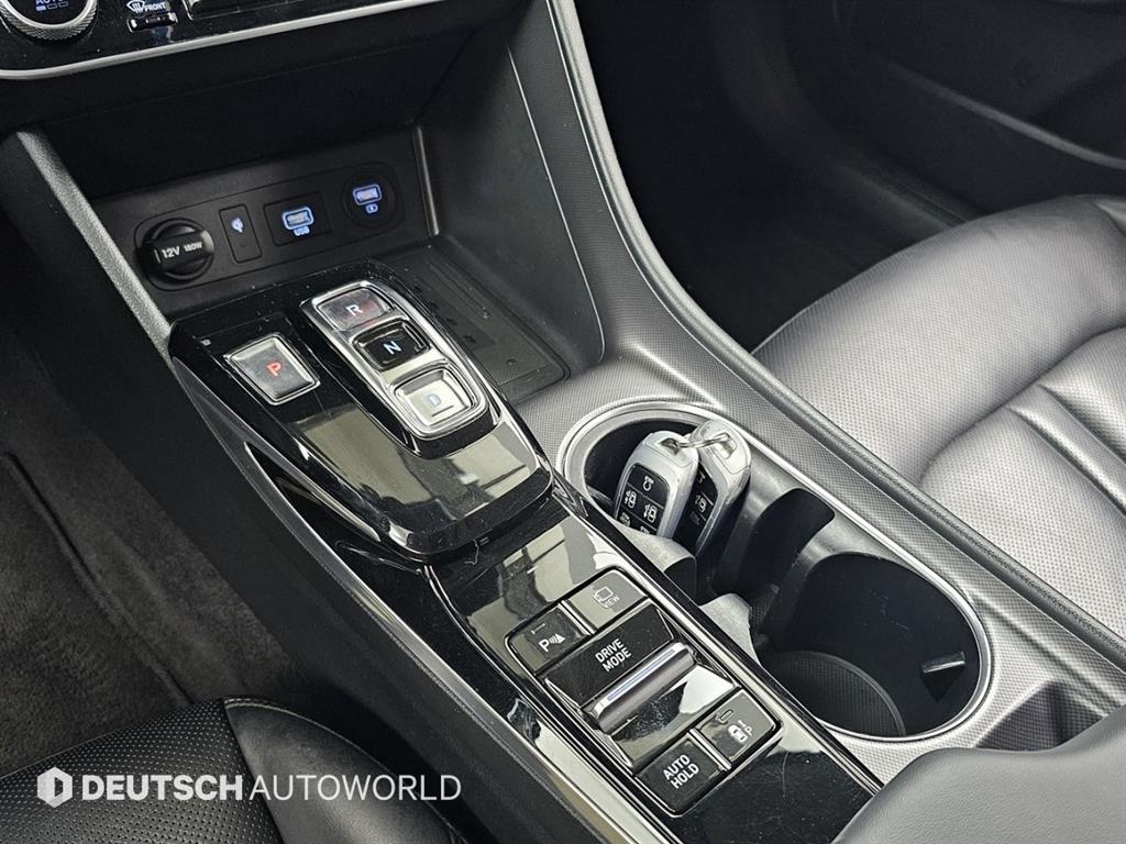 HYUNDAI Sonata - Vista 9