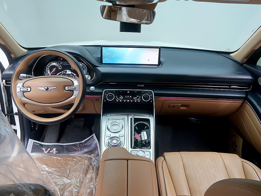 Genesis GV80 - Vista 9